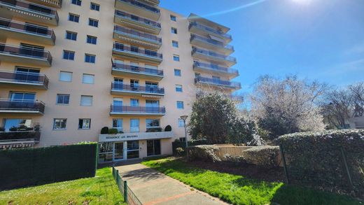 Apartment in Maisons-Alfort, Val-de-Marne