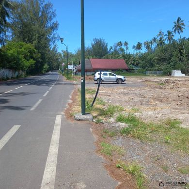 Terreno - Haapiti, Îles du Vent