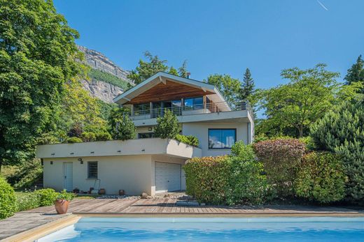 Casa di lusso a Corenc, Isère