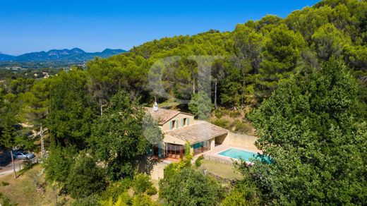 Luxury home in Vaison-la-Romaine, Vaucluse