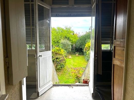 Luxury home in Bordeaux, Gironde