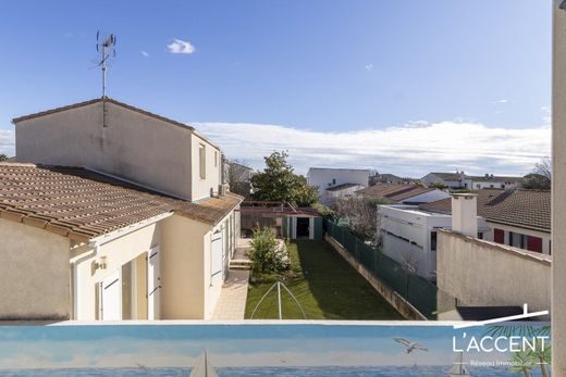 Luxus-Haus in Mauguio, Hérault