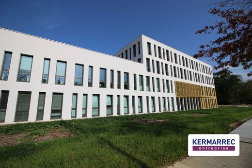 Biuro w Pacé, Ille-et-Vilaine