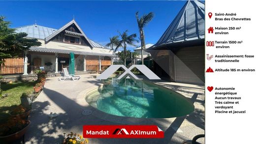 Casa di lusso a Saint-André, Riunione