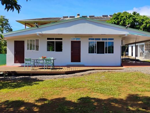 Luxury home in Afaahiti, District de Vairao