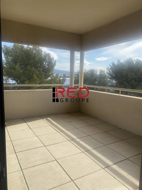 Office in La Ciotat, Bouches-du-Rhône