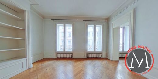 Apartment in Lyon, Rhône