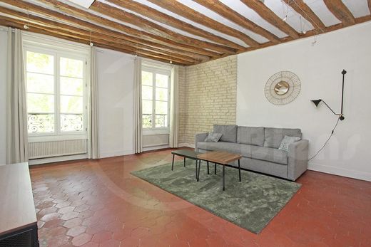 Apartment in Versailles, Yvelines