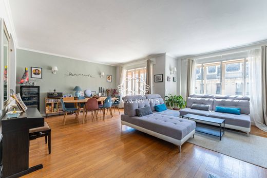 Apartment in Lyon, Rhône