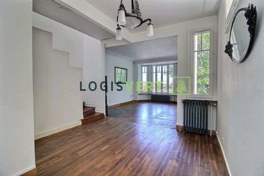 Luxury home in Palaiseau, Essonne
