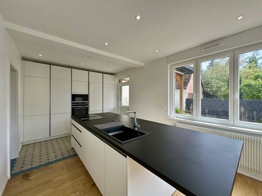 Luxury home in Truchtersheim, Bas-Rhin