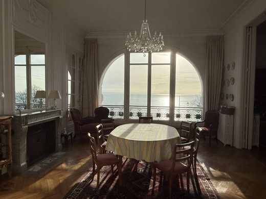 Apartament w Sainte-Adresse, Seine-Maritime