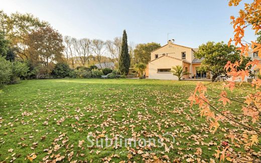 Luxury home in Couëron, Loire-Atlantique
