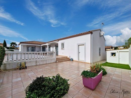 Luxury home in Sérignan, Hérault