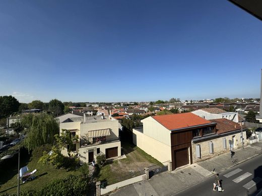 Appartamento a Pessac, Gironda