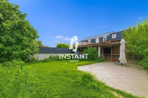 Luxury home in Alfortville, Val-de-Marne