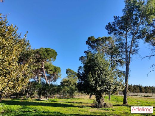 Luxe woning in Nîmes, Gard