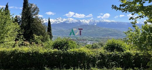 豪宅  La Tronche, Isère
