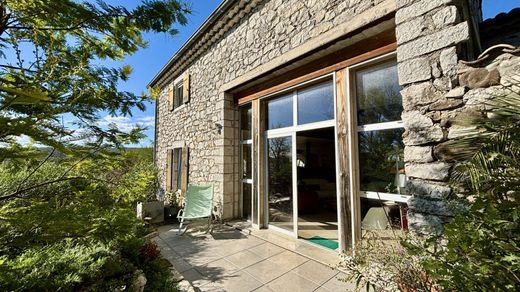 Luxe woning in Vogüé, Ardèche