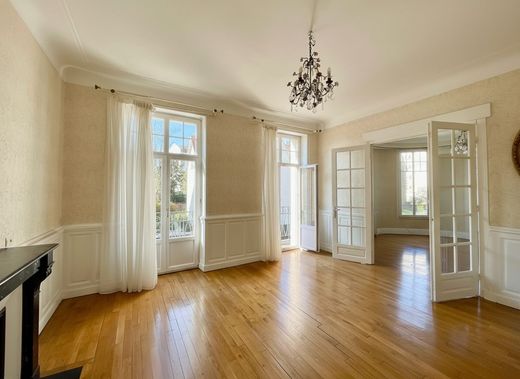 Apartment in Dijon, Cote d'Or