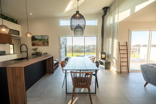 Luxury home in Lannilis, Finistère