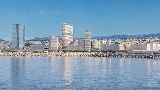 Daire Marsilya, Bouches-du-Rhône