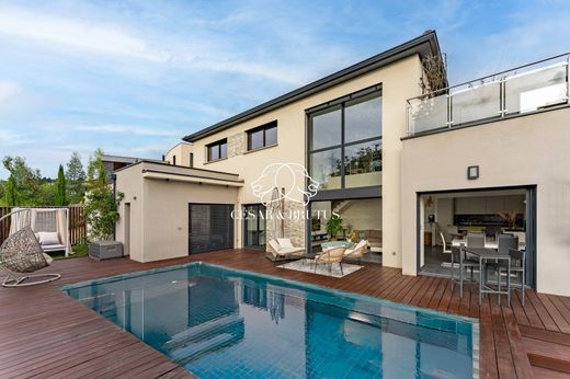 Luxury home in Saint-Didier-au-Mont-d'Or, Rhône