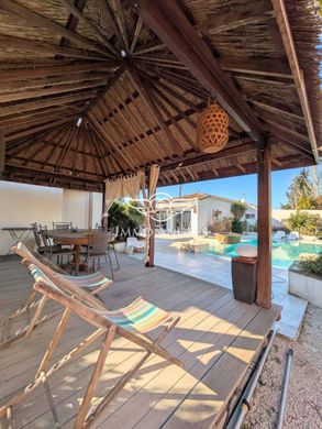 Luxury home in Béziers, Hérault