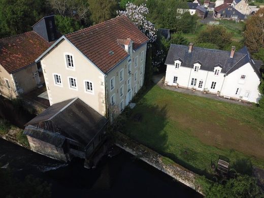 Luxury home in La Chartre-sur-le-Loir, Sarthe