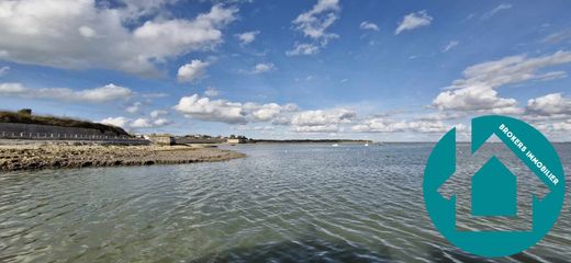 Île-d'Aix, Charente-Maritimeの高級住宅