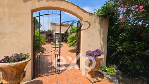 Luxury home in Vias, Hérault