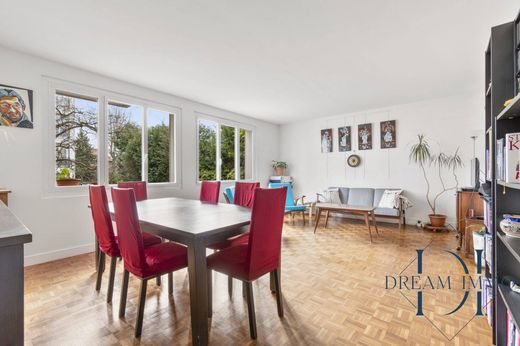 Saint-Cloud, Hauts-de-Seineのアパートメント