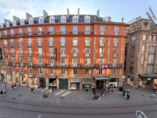 Apartment / Etagenwohnung in Straßburg, Bas-Rhin
