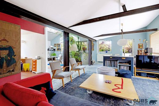 Apartment in Saint-Ouen, Seine-Saint-Denis