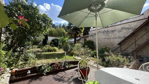 Maison de luxe à Montigny-lès-Cormeilles, Val-d'Oise