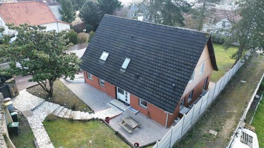 Maison de luxe à Andilly, Val-d'Oise