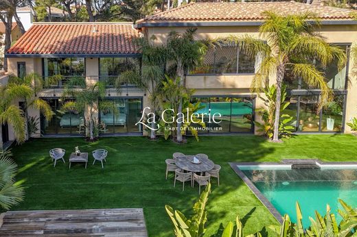 Maison de luxe à Sanary-sur-Mer, Var