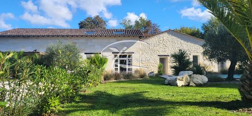 Luksusowy dom w La Lande-de-Fronsac, Gironde