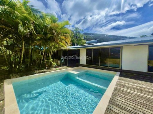 Faa'a, Îles du Ventの高級住宅