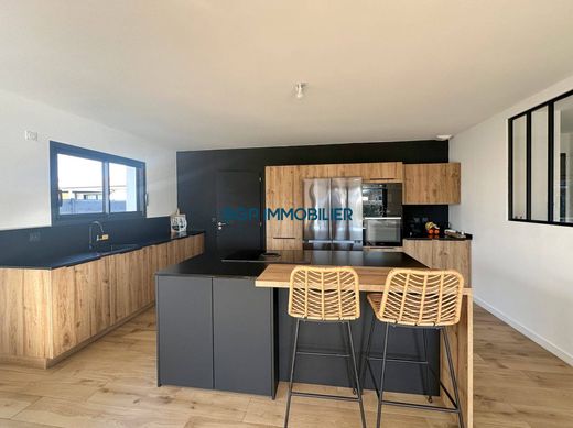 Maison de luxe à Saint-Martin-de-Hinx, Landes