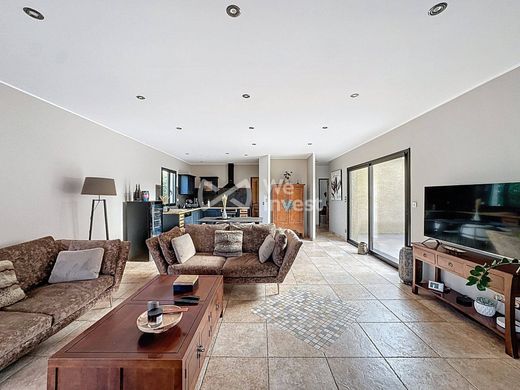 Luxury home in Baillargues, Hérault