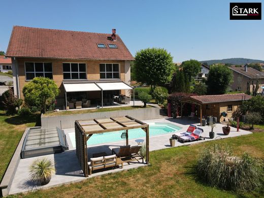 Casa di lusso a Châlonvillars, Haute-Saône