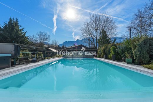 Luksusowy dom w La Roche-sur-Foron, Haute-Savoie