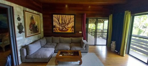 منزل ﻓﻲ Taravao, District de Vairao