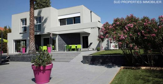 Maison de luxe à Perpignan, Pyrénées-Orientales