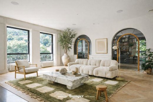 Apartment in Lyon, Rhône