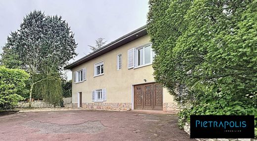 Lüks ev Chazay-d'Azergues, Rhône