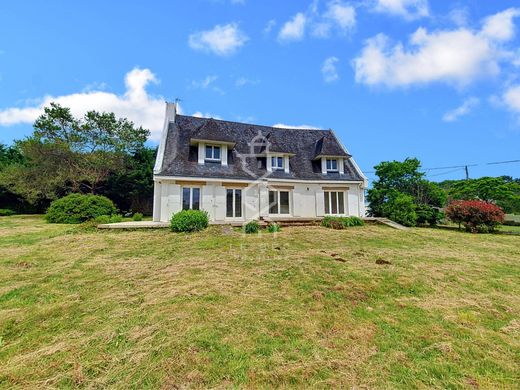 Casa de lujo en Inzinzac-Lochrist, Morbihan