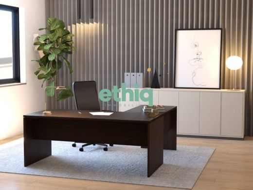 Офис, Baie-Mahault, Guadeloupe