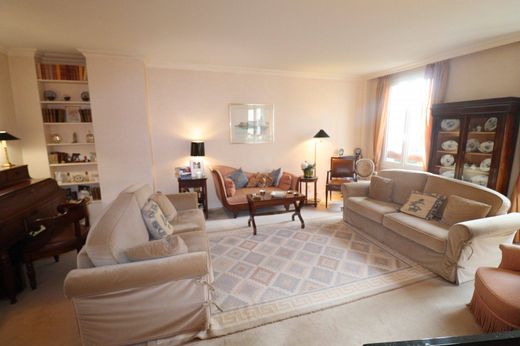 ‏דירה ב  Louveciennes, Yvelines